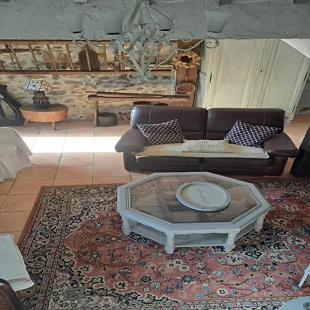 Semesterbostad Charming In France For A Private Getaway Mézy-Moulins